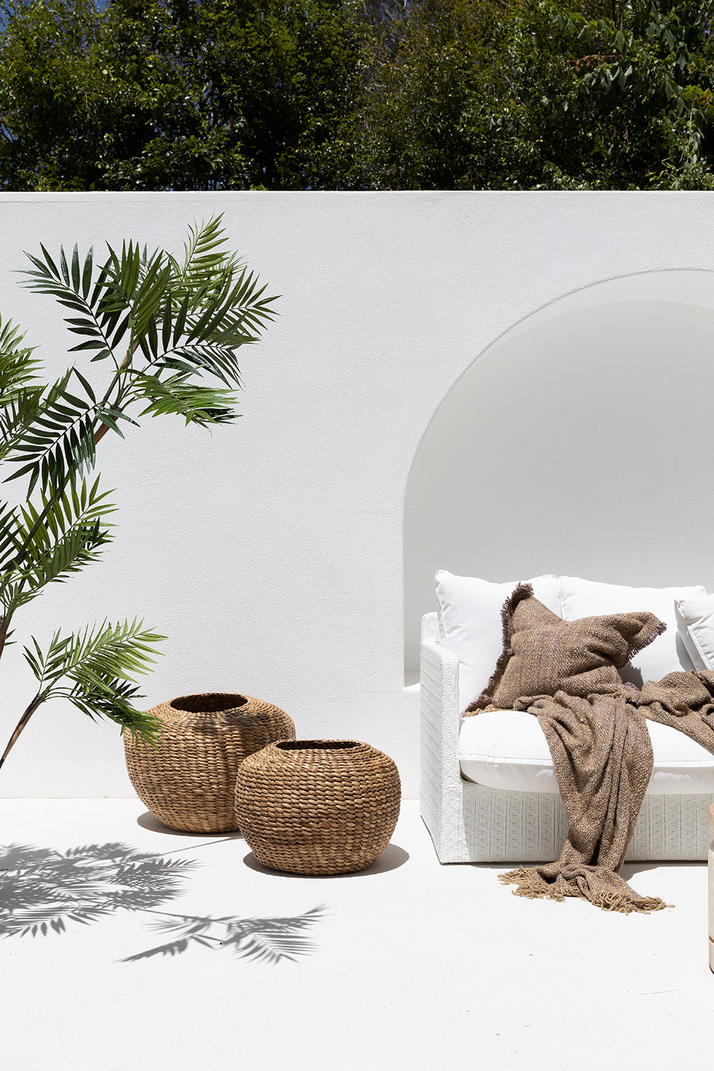 Nhomsa Outdoor One Seater Sofa - KULALA Living