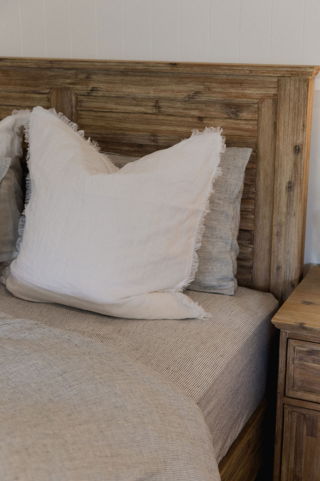 “Whistler” Frayed Linen European Pillowcases - KULALA Living